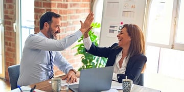 How to Win New Customers with HubSpot Content Marketing